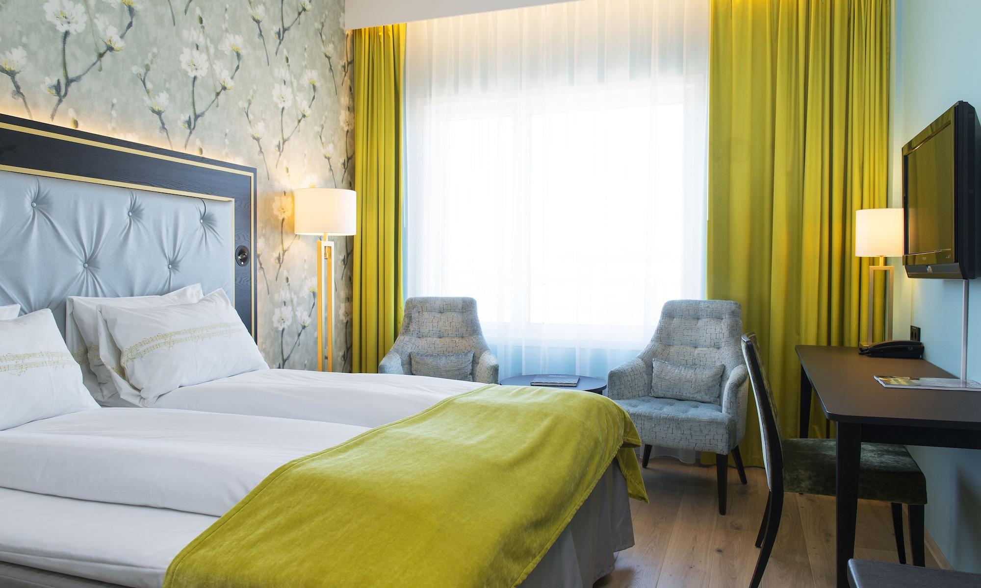 Thon Hotel Opera Oslo Esterno foto